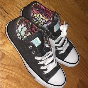 NWT LOW TOO GREY CONVERSE